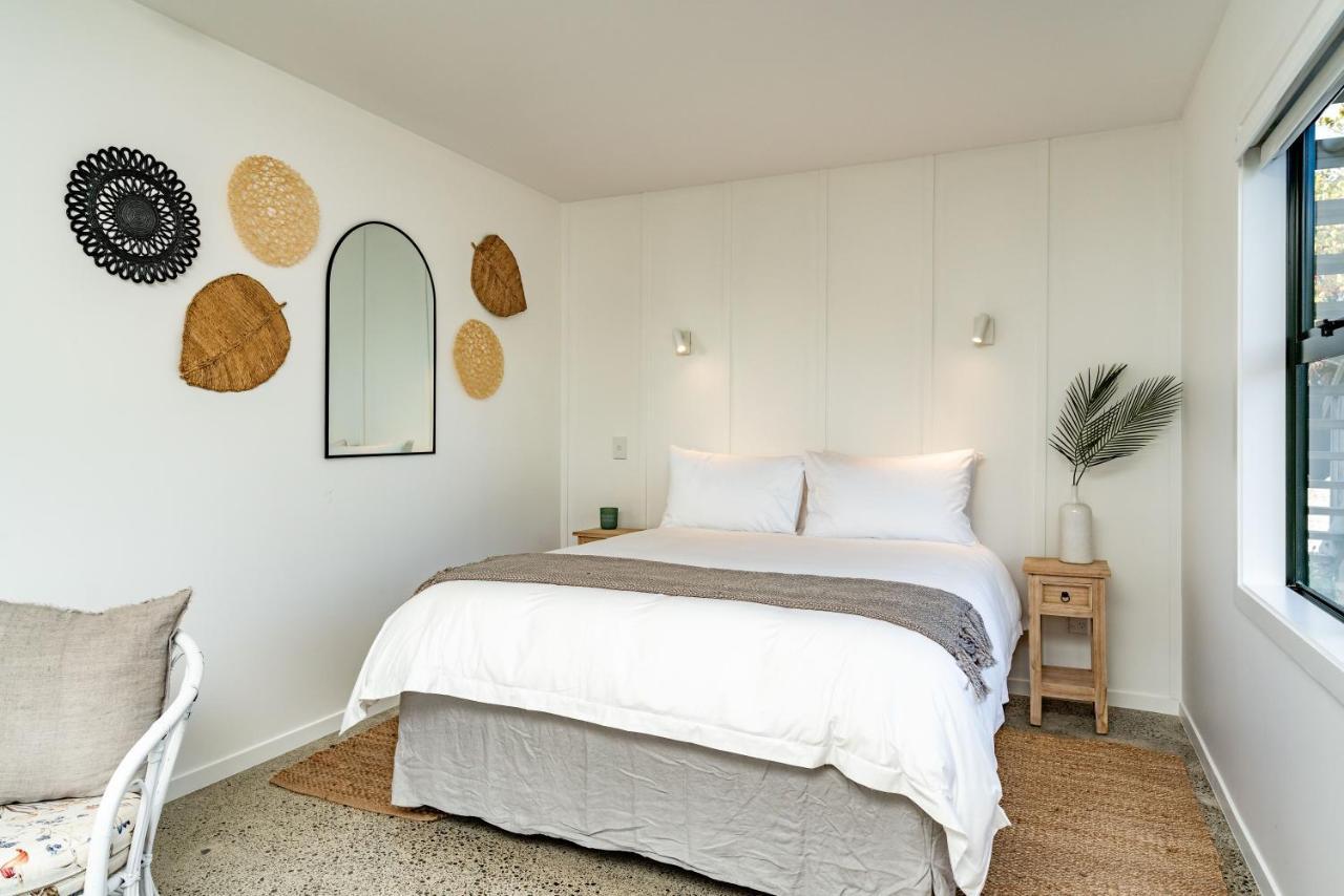 Tui&Nikau Cabins Mangawhai Bagian luar foto