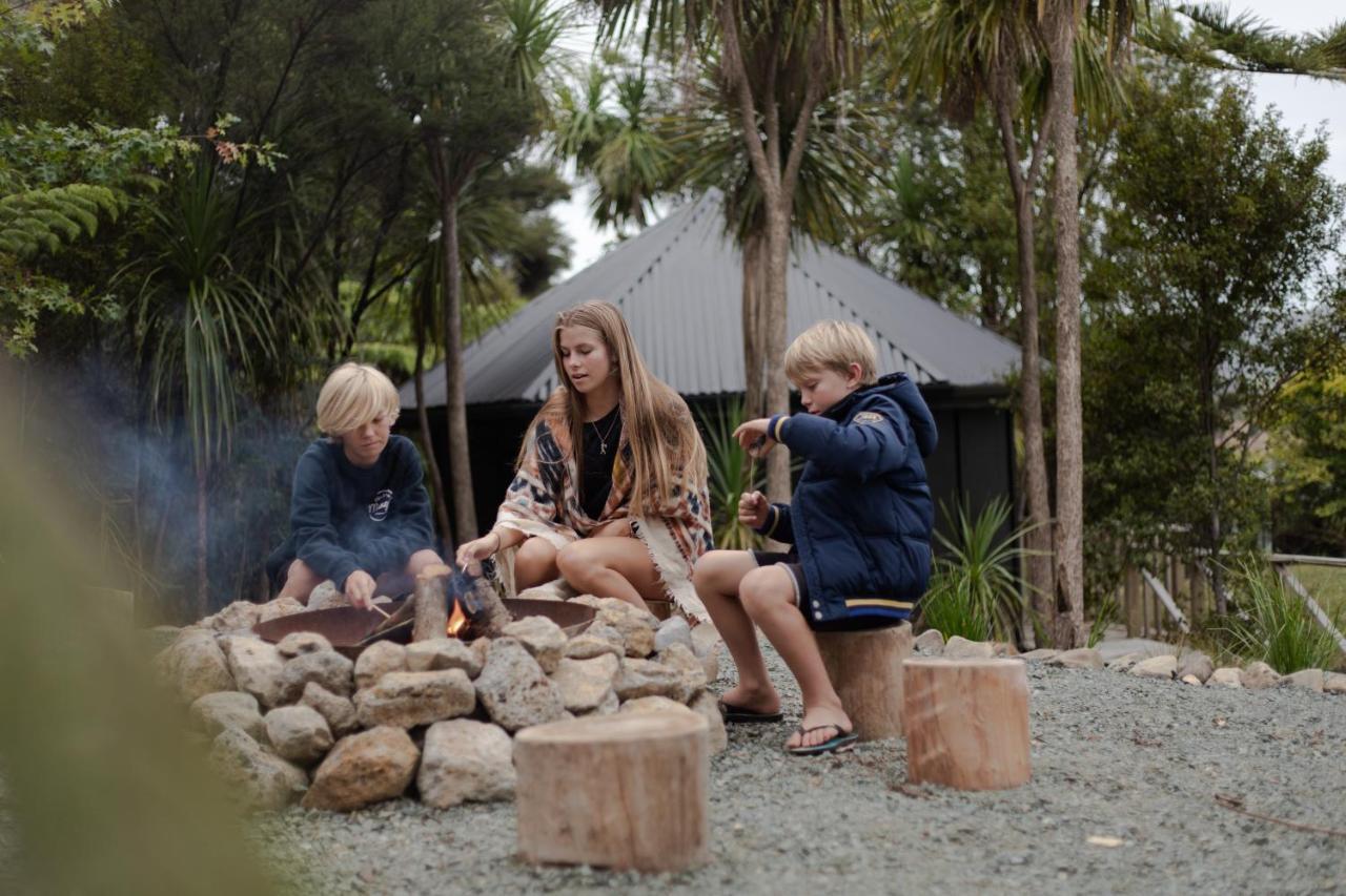 Tui&Nikau Cabins Mangawhai Bagian luar foto