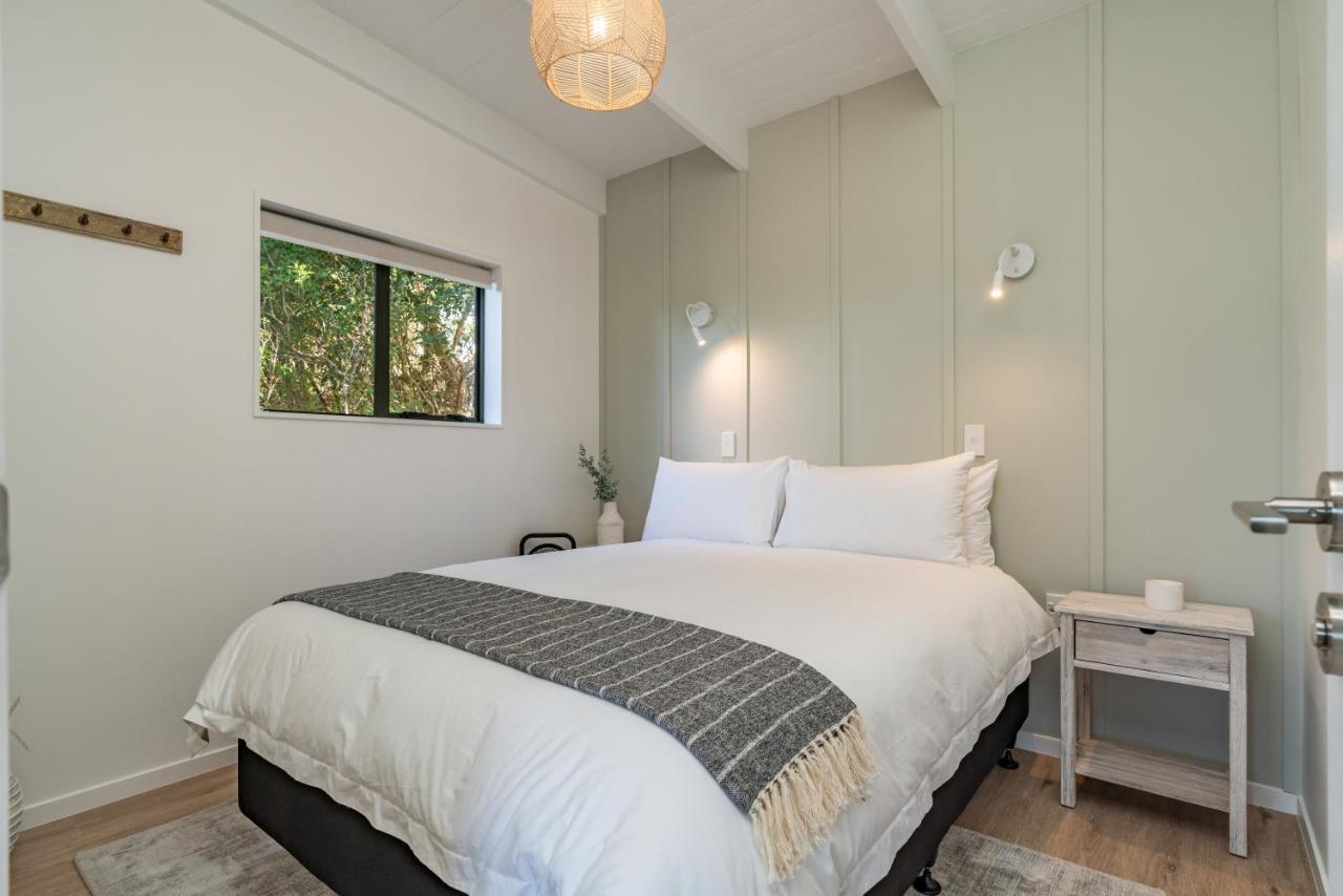 Tui&Nikau Cabins Mangawhai Bagian luar foto